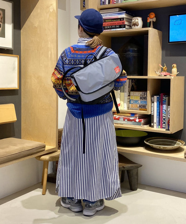 吉野 多恵さんの「BEAMS WOMEN｜ロンドンストライプ ボタンダウンシャツ」を使ったコーディネート