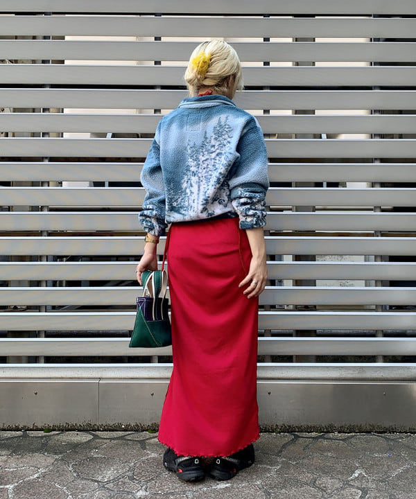 ナツハさんの「BEAMS WOMEN｜L.L.Bean × BEAMS PLUS ＆ BEAMS BOY / Deep Bottom Deluxe Boat and Tote Mini」を使ったコーディネート