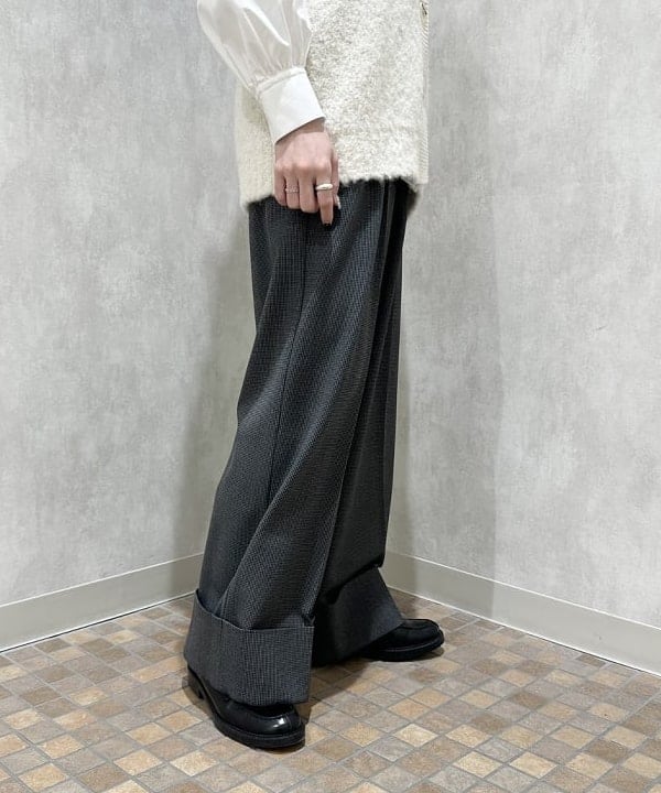 カワライさんの「BEAMS WOMEN｜」を使ったコーディネート