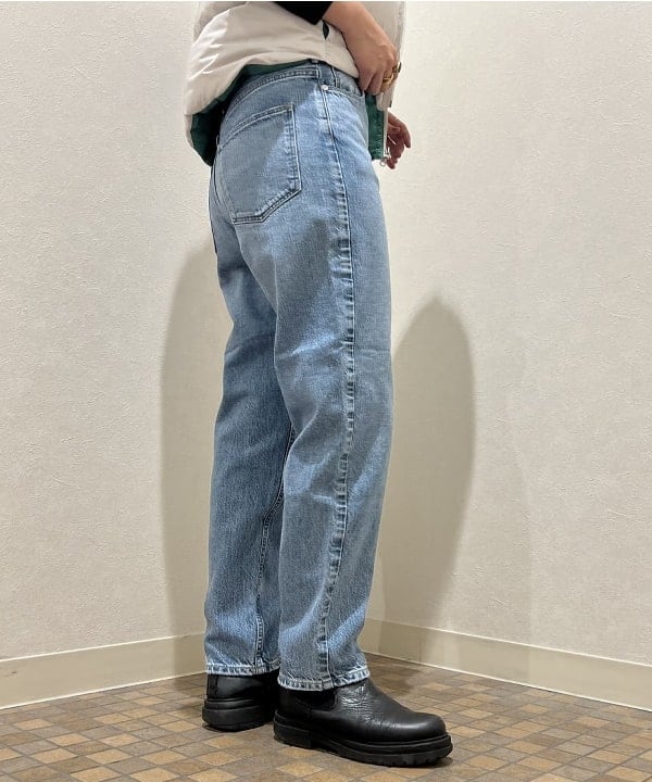 篠崎 香月さんの「BEAMS WOMEN｜upper hights / THE MISS デニムパンツ」を使ったコーディネート