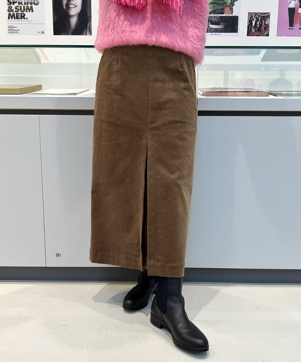 渡邊 舞さんの「BEAMS WOMEN｜Ray BEAMS / レザー サイドゴア ブーツ」を使ったコーディネート