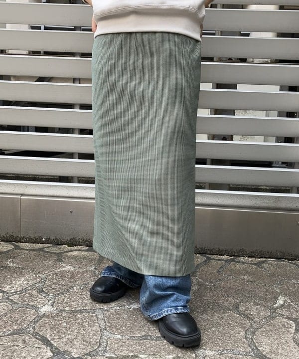 中川　ゆららさんの「BEAMS WOMEN｜Demi-Luxe BEAMS / 8ｍｍ パール ネックレス」を使ったコーディネート