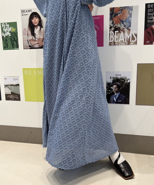 渡邊 舞さんの「BEAMS WOMEN｜Ray BEAMS / ジャカード カットアウト ワンピース」を使ったコーディネート