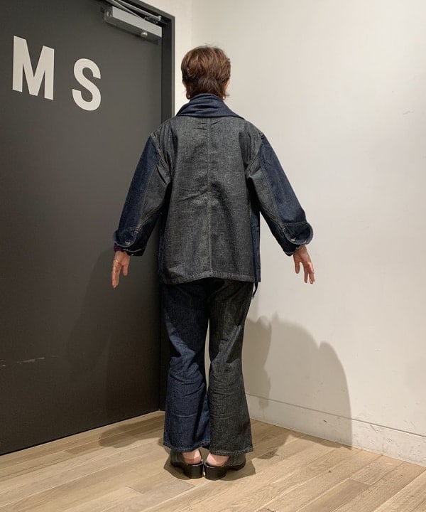 矢野(青木)優香さんの「BEAMS WOMEN｜Lee × maturely / 別注 Indigo & Black Denim Loco Jacket」を使ったコーディネート