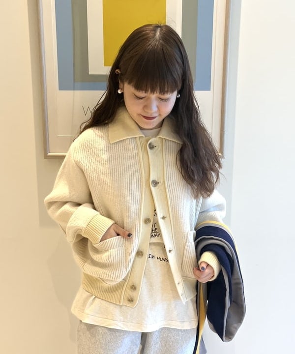 カスタニ モモノさんの「BEAMS WOMEN｜BEAMS BOY / ニット スポーツ ジャケット」を使ったコーディネート