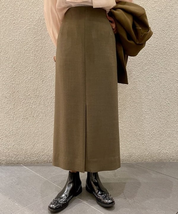 五十峯 さよさんの「BEAMS WOMEN｜オーガンジー リボンブラウス」を使ったコーディネート