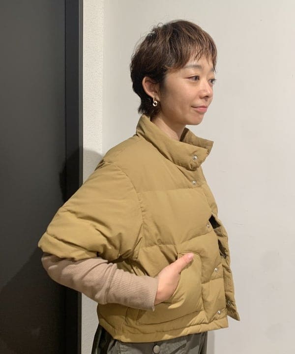矢野(青木)優香さんの「BEAMS WOMEN｜BEAMS BOY / デタッチカラー ミリタリー ロングスリーブ」を使ったコーディネート