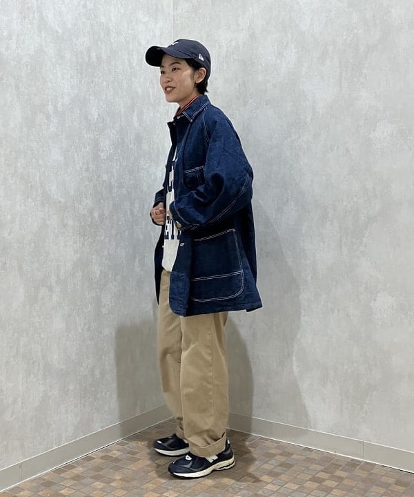 葵さんの「BEAMS WOMEN｜【別注】BUZZ RICKSON'S / チノパンツ」を使ったコーディネート