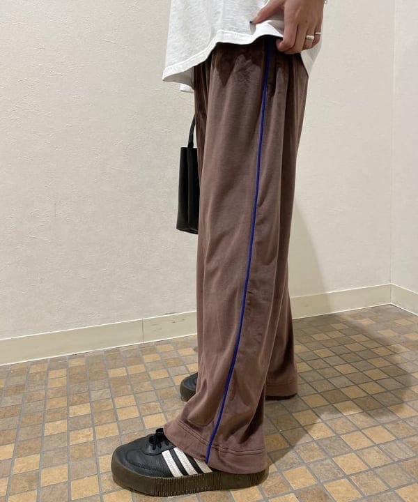 吉田 花さんの「BEAMS WOMEN｜Ray BEAMS / チュール ギャザー ビスチェ」を使ったコーディネート