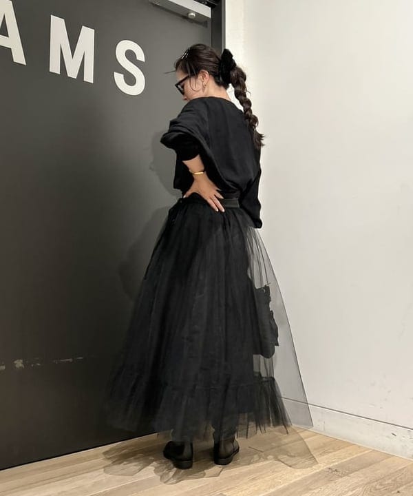 佐藤 美樹さんの「BEAMS WOMEN｜【別注】sita parantica / ヘルメットバッグ」を使ったコーディネート