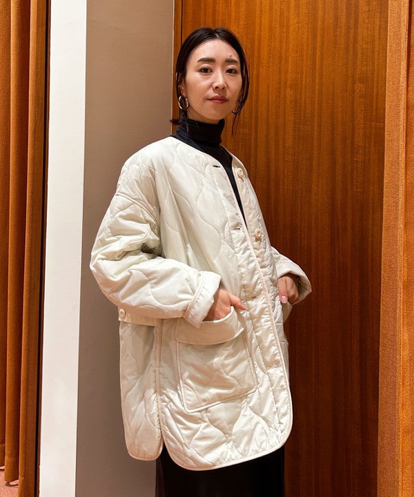 川口 恵さんの「BEAMS WOMEN｜キルティング ノーカラー ブルゾン」を使ったコーディネート