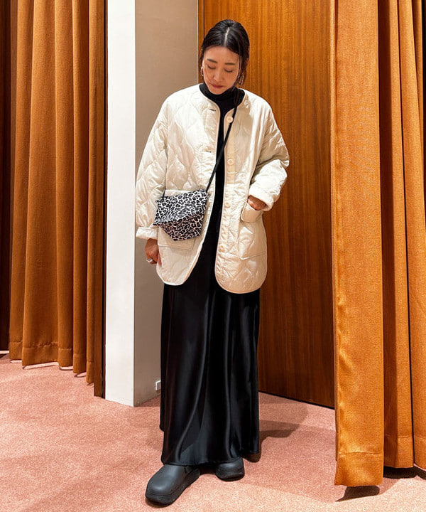 川口 恵さんの「BEAMS WOMEN｜キルティング ノーカラー ブルゾン」を使ったコーディネート
