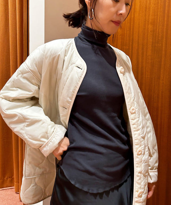 川口 恵さんの「BEAMS WOMEN｜キルティング ノーカラー ブルゾン」を使ったコーディネート