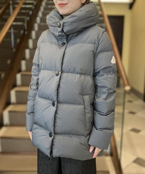 蒲原 捺美さんの「BEAMS WOMEN｜PYRENEX / ELAURA2 ダウンジャケット」を使ったコーディネート