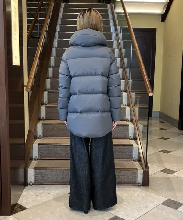 蒲原 捺美さんの「BEAMS WOMEN｜PYRENEX / ELAURA2 ダウンジャケット」を使ったコーディネート