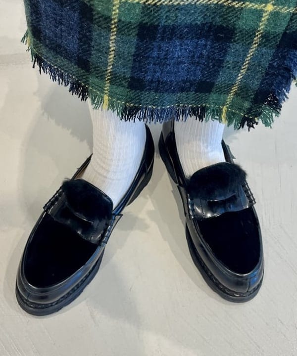 ミナミマリコさんの「BEAMS WOMEN｜BEAMS BOY / ミリタリー リブ ロングソックス」を使ったコーディネート