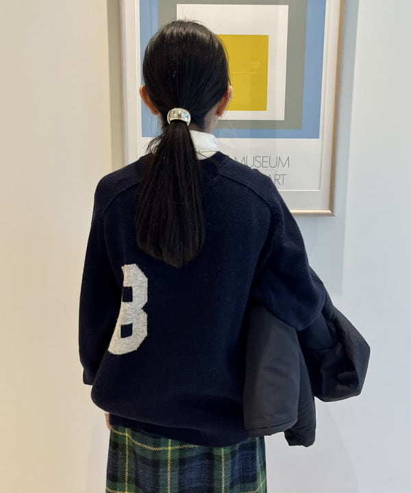 ミナミマリコさんの「BEAMS WOMEN｜BEAMS BOY / ミリタリー リブ ロングソックス」を使ったコーディネート