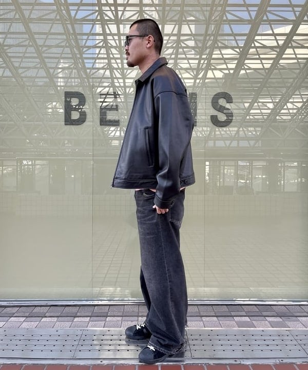 萩原 悠斗さんの「BEAMS WOMEN｜レザー ジップブルゾン」を使ったコーディネート