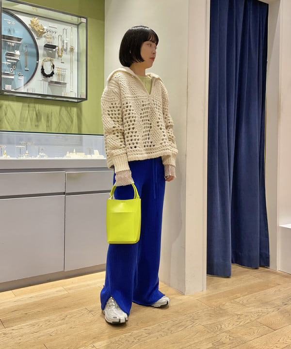 キホさんの「BEAMS WOMEN｜Ray BEAMS / メッシュ キリカエ Tシャツ」を使ったコーディネート
