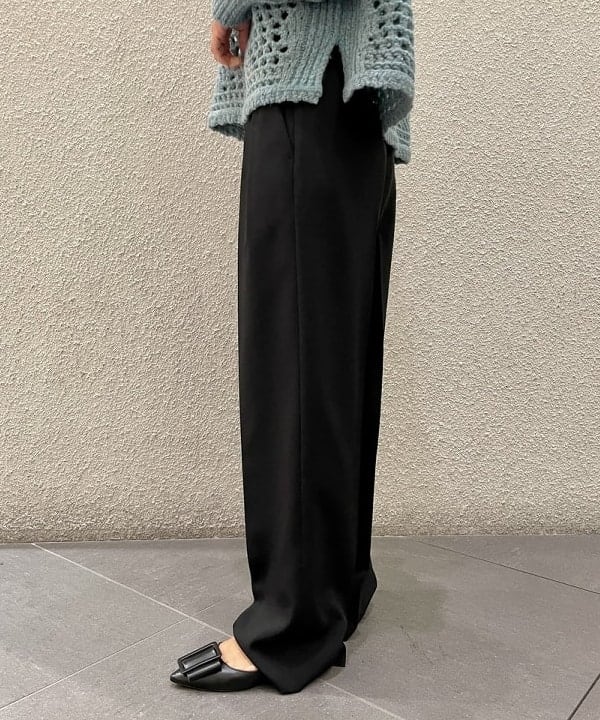 五十峯 さよさんの「BEAMS WOMEN｜VIOLAd’ORO × Demi-Luxe BEAMS / 別注 エコムートン ミニショルダーバッグ」を使ったコーディネート
