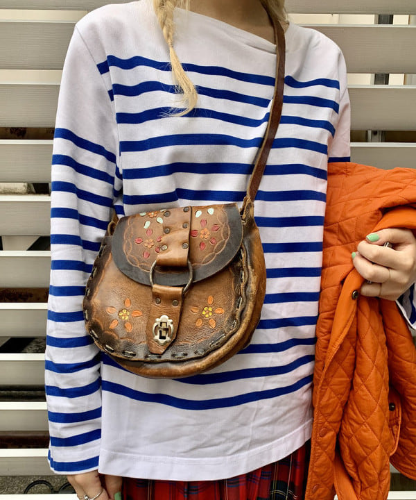 ナツハさんの「BEAMS WOMEN｜ナバルボーダー ビッグ ボートネック カットソー」を使ったコーディネート