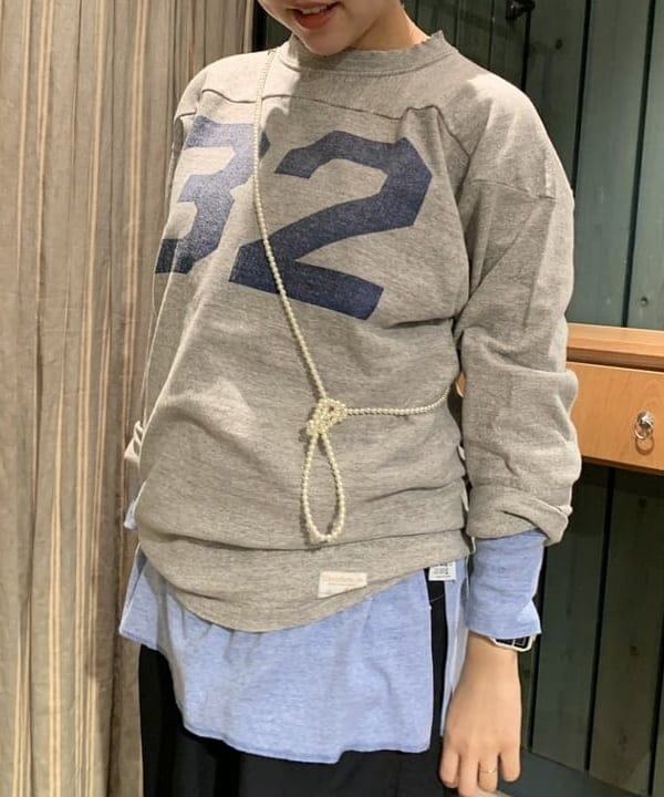 MATSUMOTO AMIさんの「BEAMS WOMEN｜BEAMS BOY / 樹脂 パール ロング ネックレス」を使ったコーディネート