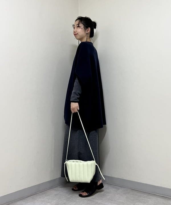 中丸　栞さんの「BEAMS WOMEN｜」を使ったコーディネート