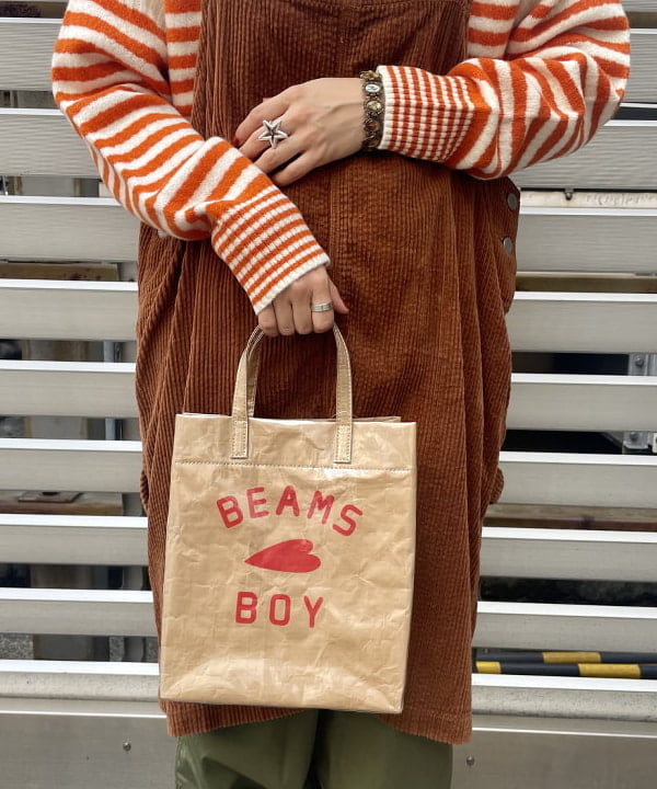 みりさんの「BEAMS WOMEN｜BEAMS BOY / BBロゴ ショップバック」を使ったコーディネート
