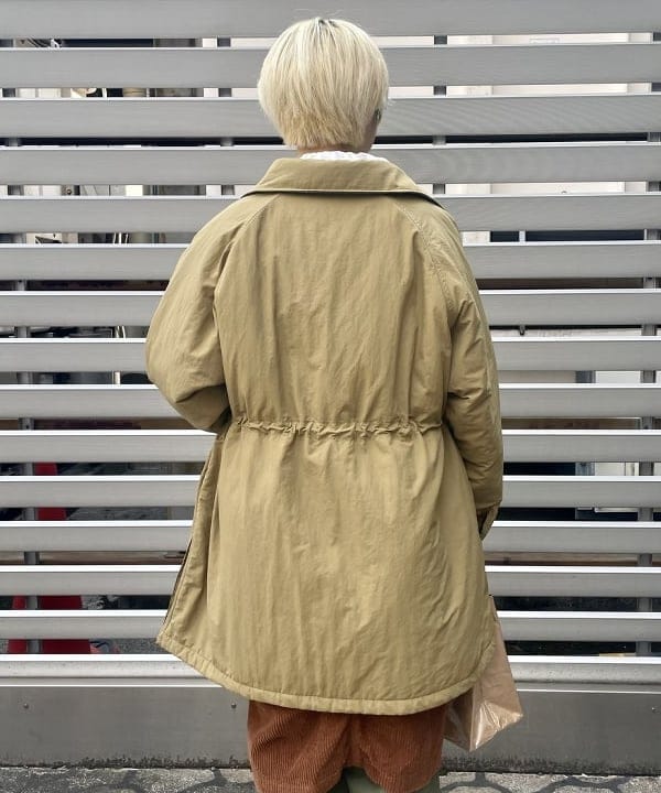みりさんの「BEAMS WOMEN｜BEAMS BOY / BBロゴ ショップバック」を使ったコーディネート