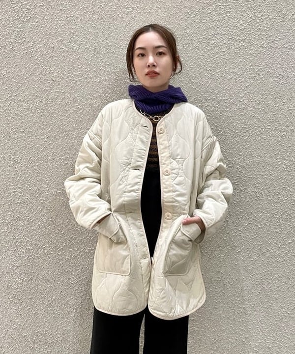 カタヤマ アヤさんの「BEAMS WOMEN｜キルティング ノーカラー ブルゾン」を使ったコーディネート