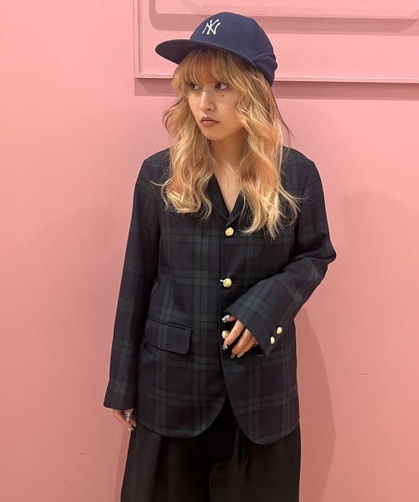 コスゲさんの「BEAMS WOMEN｜BEAMS BOY / ポリエステル ウール 3ボタン ブレザー」を使ったコーディネート