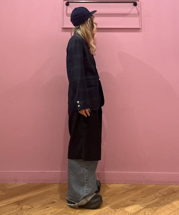 コスゲさんの「BEAMS WOMEN｜BEAMS BOY / ポリエステル ウール 3ボタン ブレザー」を使ったコーディネート