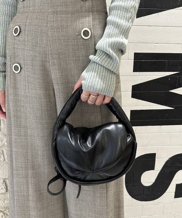 Nagumo Yukiさんの「BEAMS WOMEN｜Ray BEAMS / アンクルストラップ パンプス」を使ったコーディネート