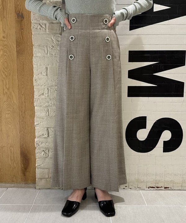 Nagumo Yukiさんの「BEAMS WOMEN｜Ray BEAMS / アンクルストラップ パンプス」を使ったコーディネート