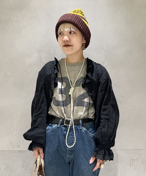 yokoyama shionさんの「BEAMS WOMEN｜BEAMS BOY / BBロゴ ショップバック」を使ったコーディネート