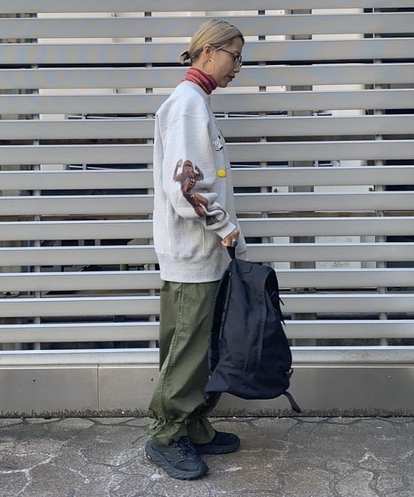 オカモト ミサキさんの「BEAMS WOMEN｜【別注】GREGORY / NICE DAY NEW」を使ったコーディネート