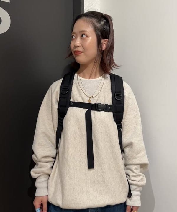 ando naoさんの「BEAMS WOMEN｜Champion / リバースウィーブ(R) クルーネック スウェット」を使ったコーディネート
