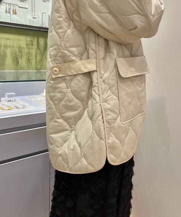 Yumenoさんの「BEAMS WOMEN｜キルティング ノーカラー ブルゾン」を使ったコーディネート