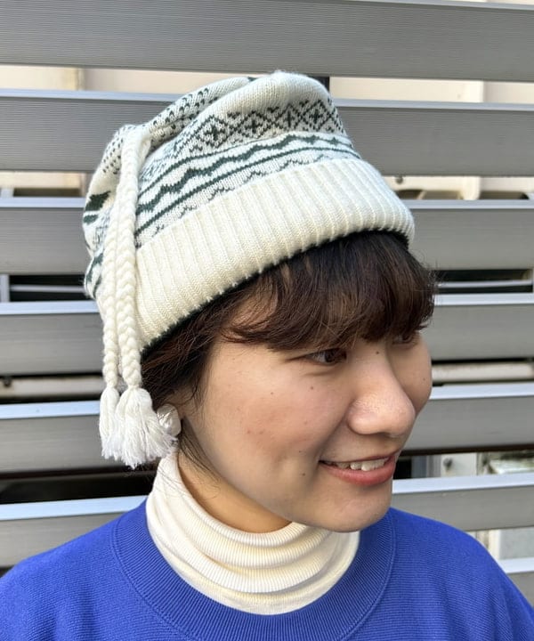 まつむさんの「BEAMS WOMEN｜Champion × BEAMS BOY / 別注 ロゴ リバースウィーブ(R) クルーネック スウェット 23FW」を使ったコーディネート