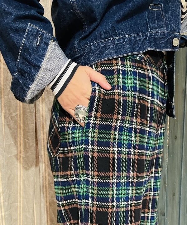 つぼさんの「BEAMS WOMEN｜BEAMS BOY / フライス 1cm ボーダー」を使ったコーディネート