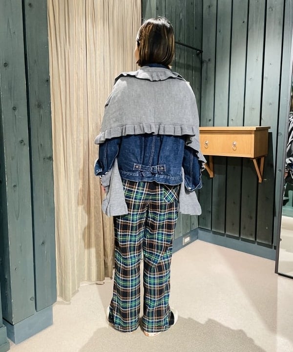つぼさんの「BEAMS WOMEN｜BEAMS BOY / フライス 1cm ボーダー」を使ったコーディネート