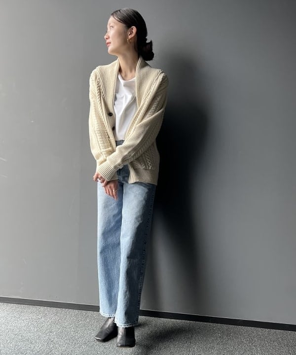 隈元 楓さんの「BEAMS WOMEN｜upper hights / THE NIECE デニムパンツ」を使ったコーディネート
