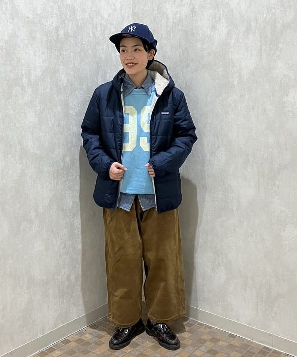 葵さんの「BEAMS WOMEN｜【別注】BUZZ RICKSON'S / シャンブレー ロングスリーブ シャツ」を使ったコーディネート