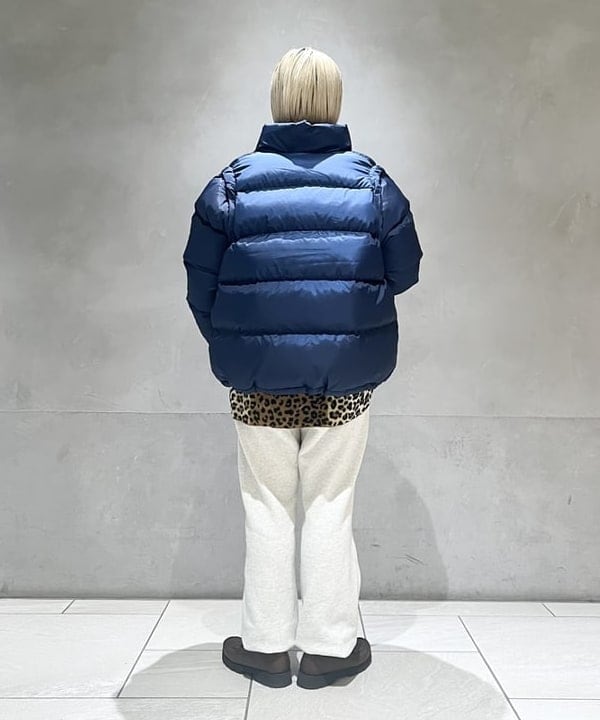 yokoyama shionさんの「BEAMS WOMEN｜WAREHOUSE & CO. / 別注 ステンシル13 Tシャツ」を使ったコーディネート