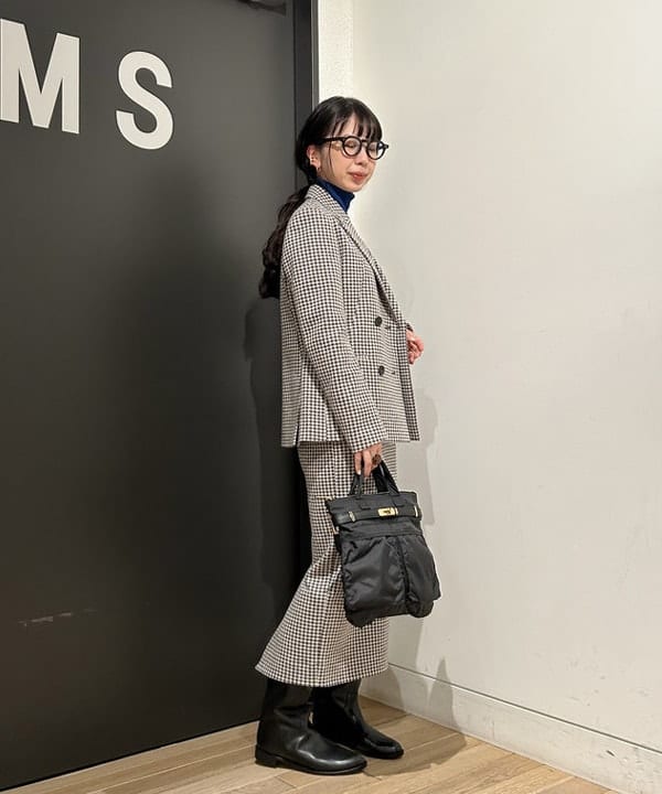 佐藤 美樹さんの「BEAMS WOMEN｜Demi-Luxe BEAMS / ジョッキー ロングブーツ」を使ったコーディネート