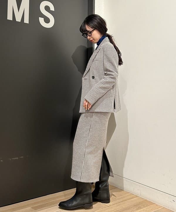 佐藤 美樹さんの「BEAMS WOMEN｜Demi-Luxe BEAMS / ジョッキー ロングブーツ」を使ったコーディネート