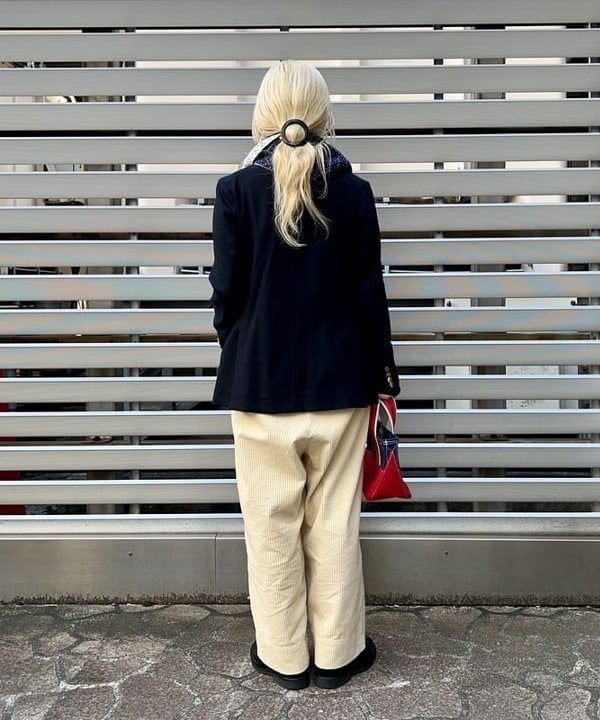 ナツハさんの「BEAMS WOMEN｜L.L.Bean × BEAMS PLUS ＆ BEAMS BOY / Deep Bottom Deluxe Boat and Tote Mini」を使ったコーディネート