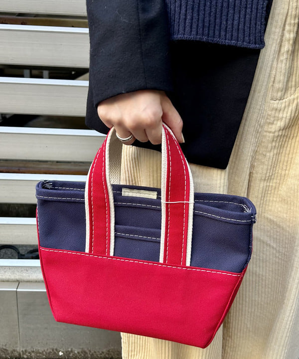 ナツハさんの「BEAMS WOMEN｜L.L.Bean × BEAMS PLUS ＆ BEAMS BOY / Deep Bottom Deluxe Boat and Tote Mini」を使ったコーディネート