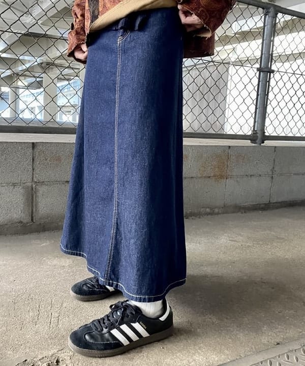 翔さんの「BEAMS WOMEN｜BEAMS BOY / デニム 5ポケット マキシスカート」を使ったコーディネート