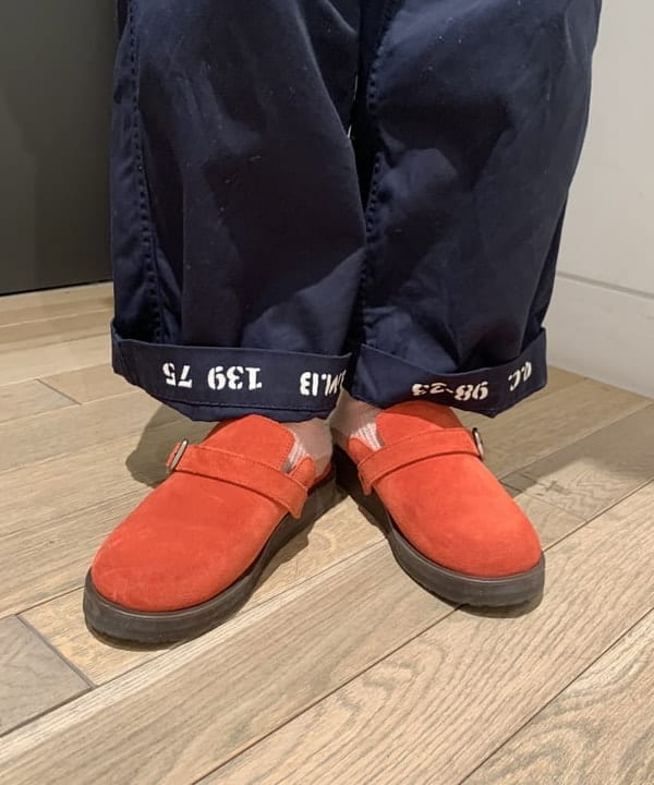 矢野(青木)優香さんの「BEAMS WOMEN｜BEAMS BOY / ヘム ステンシル パンツ」を使ったコーディネート